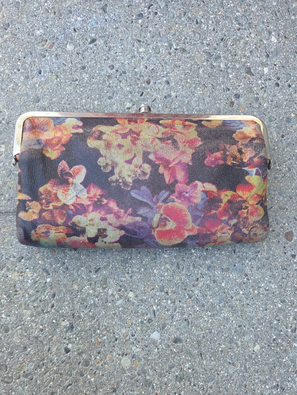 HOBO Floral Print Clutch in Multicolor